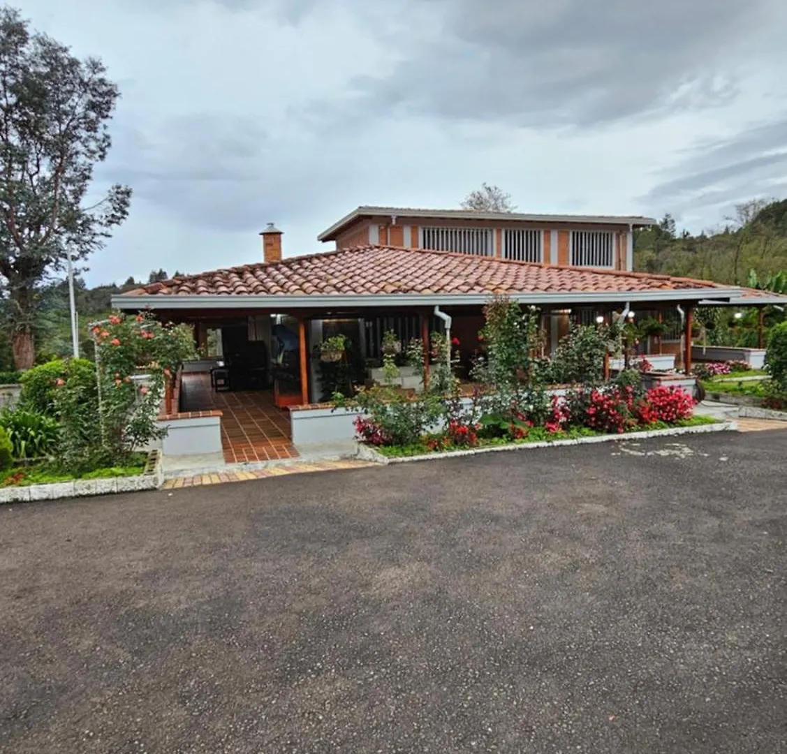 Casa Campestre, Guarne-Aeropuerto Jose Maria Cordova Villa