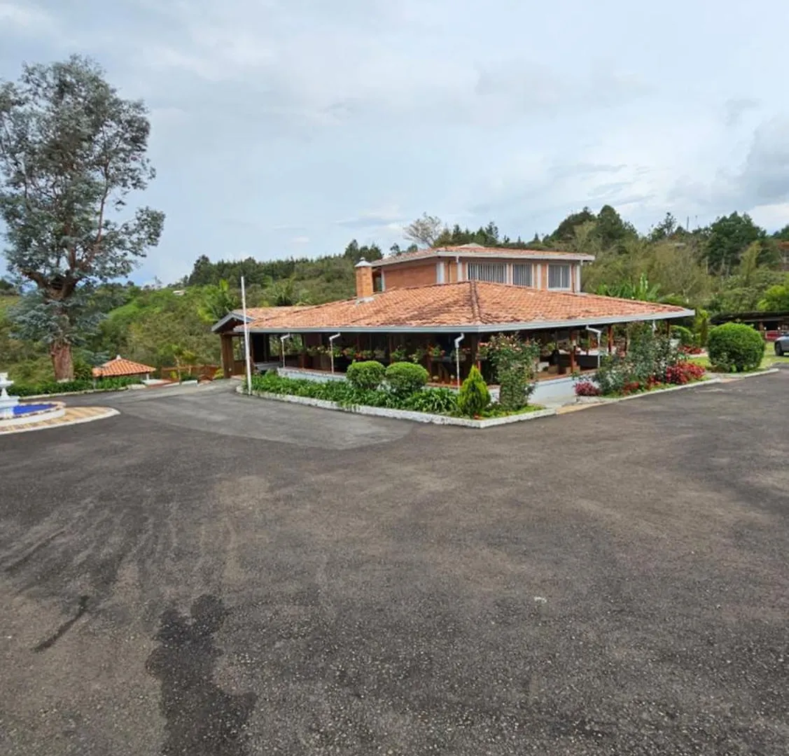Casa Campestre, Guarne-Aeropuerto Jose Maria Cordova Villa