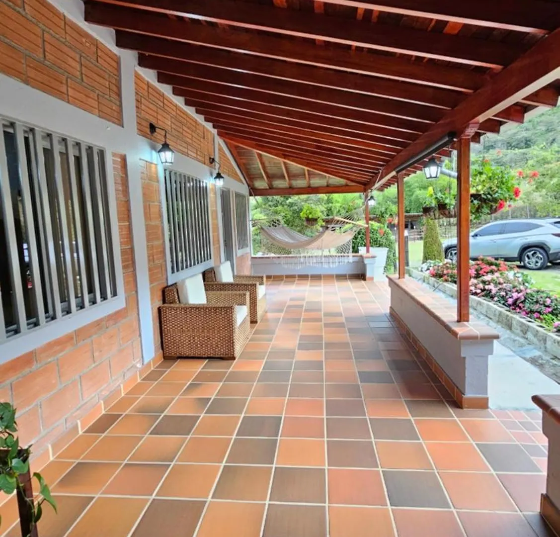 Casa Campestre, Guarne-Aeropuerto Jose Maria Cordova Villa